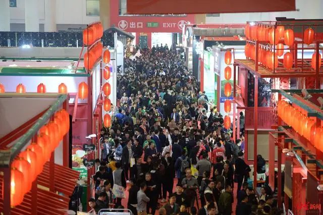 漲幅超過(guò)3%。值得一提的是，雖然白酒股迎來(lái)反彈，但